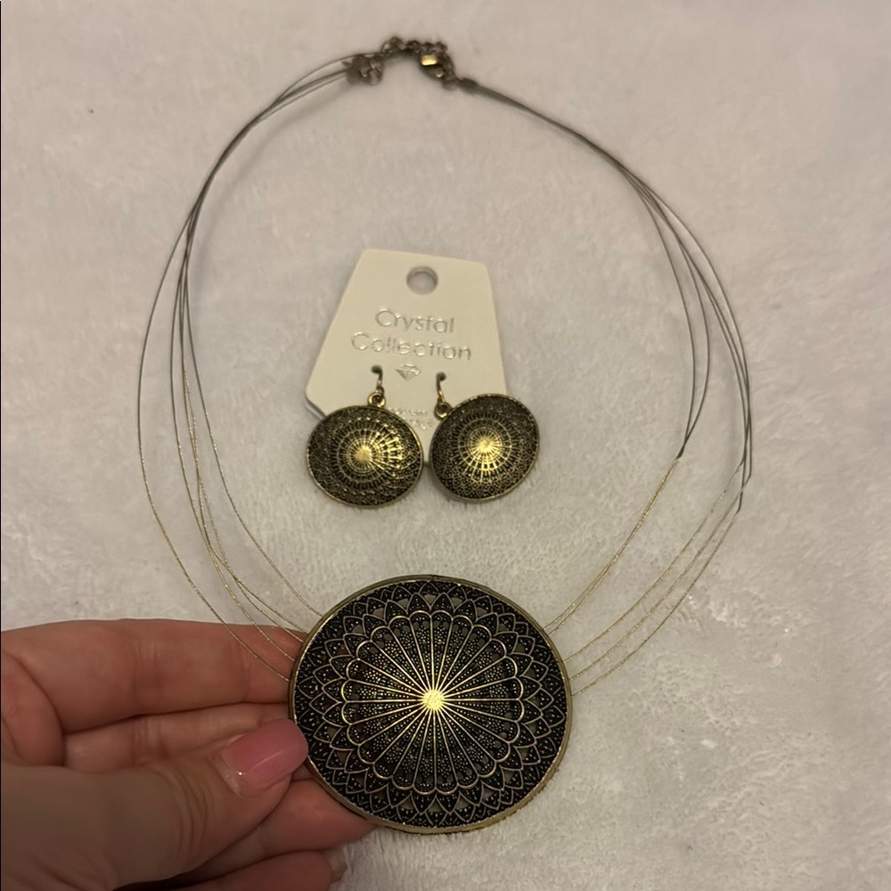 Gold and Black Choker, and earrings set
